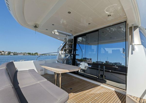 Prestige 500 Flybridge image