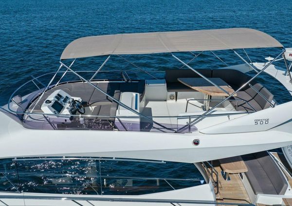 Prestige 500 Flybridge image