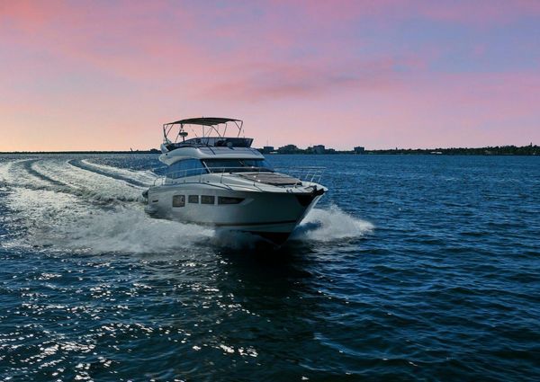 Prestige 500 Flybridge image