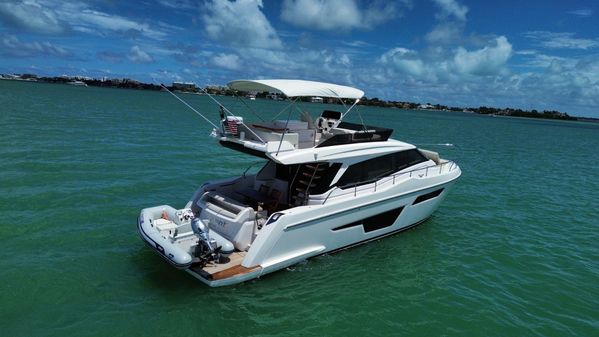 Ferretti Yachts 500 image