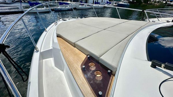 Ferretti Yachts 500 image