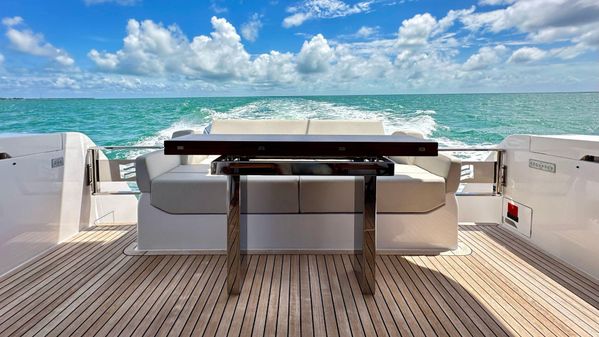 Ferretti Yachts 500 image