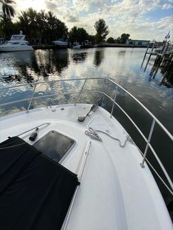Sea Ray 480 Sedan Bridge image