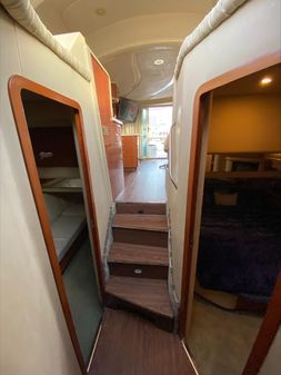 Sea Ray 480 Sedan Bridge image