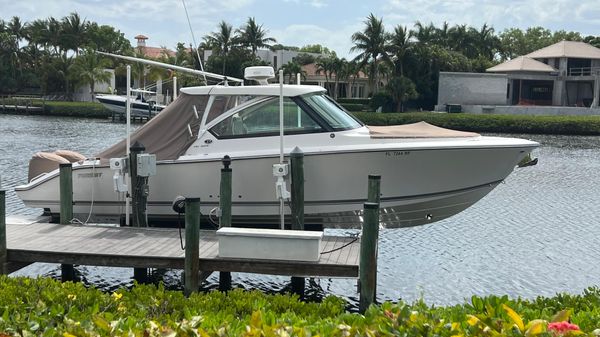 Pursuit DC 325 Dual Console