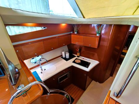 Jeanneau Prestige 42 Fly image