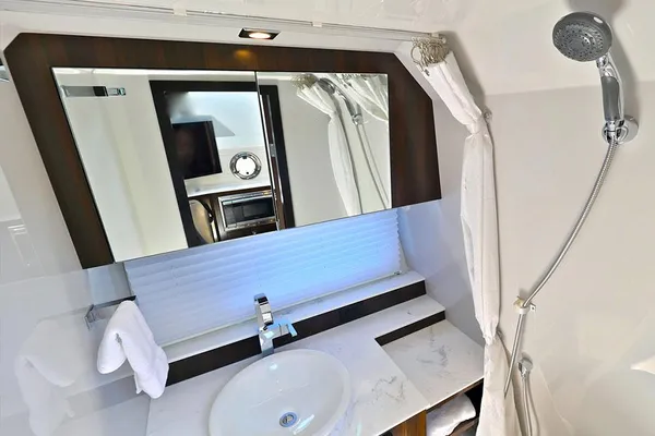 Cruisers-yachts 42-GLS-OB image