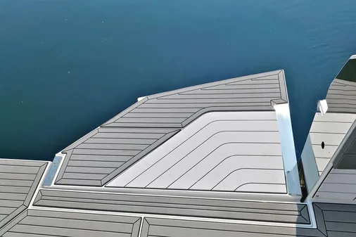 Cruisers Yachts 42 GLS OB image