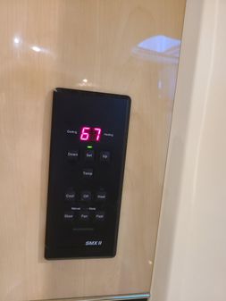 Sea Ray 400 Sundancer image