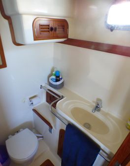 Heritage-east 36-AFT-CABIN-TRAWLER-SINGLE-D image