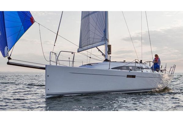 J Boats J/112E - main image