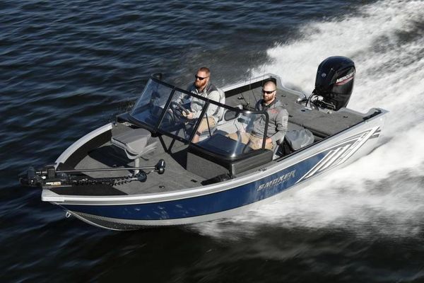 Smoker Craft Adventurer 178 Pro DC - main image
