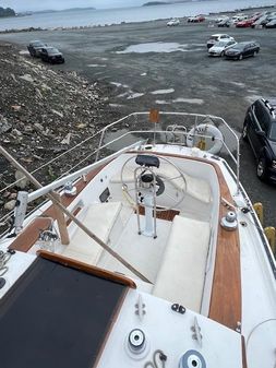 Aloha 32 image