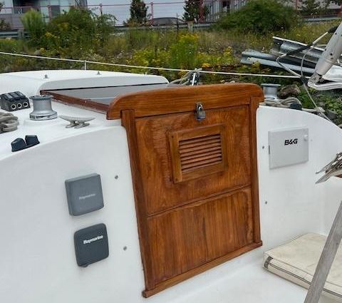 Aloha 32 image