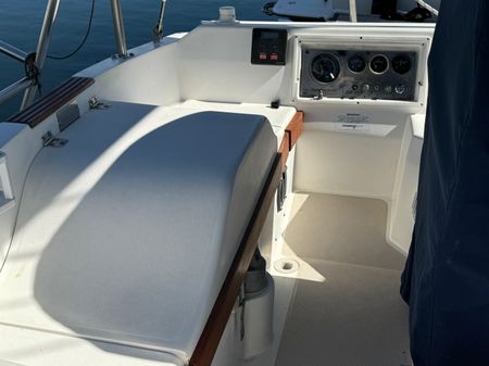 Catalina 34 image