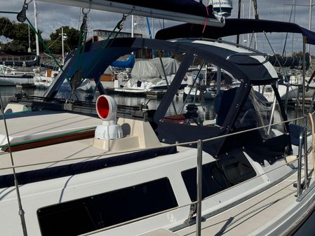 Catalina 34 image