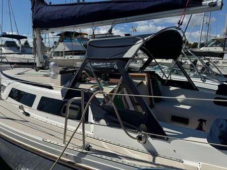 Catalina 34 image