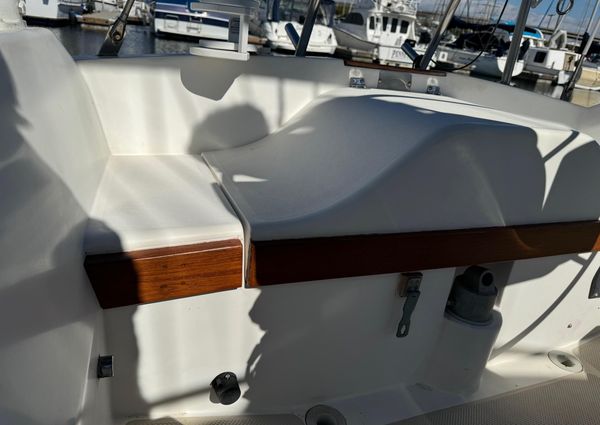 Catalina 34 image