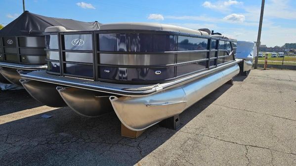 Bentley-pontoons LEGACY-243-NAVIGATOR image