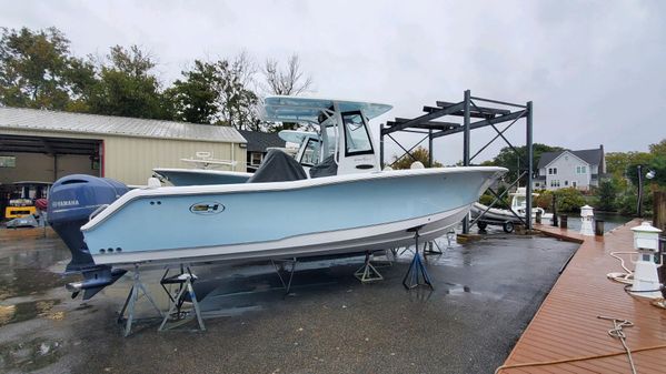 Sea Hunt Gamefish 27 FS image