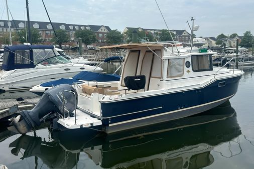 Ranger Tugs R-23 image