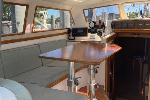 Little-harbor 51-PILOTHOUSE image