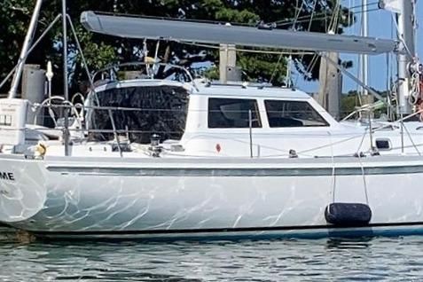 Little-harbor 51-PILOTHOUSE image