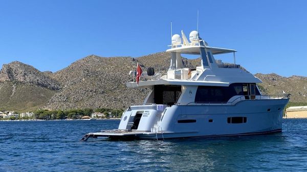 Outer Reef Trident 620 