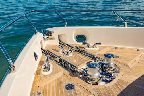 Ferretti Yachts 750 image