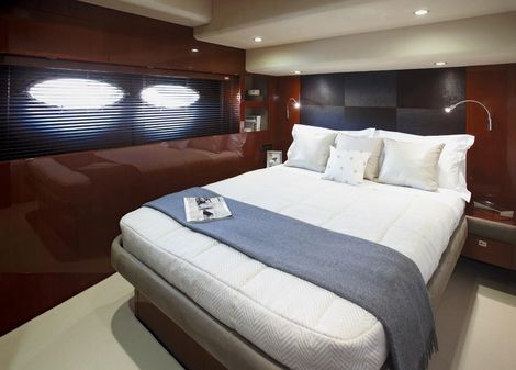 Princess Yachts 72 image