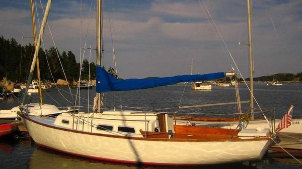 Cape Dory Sloop