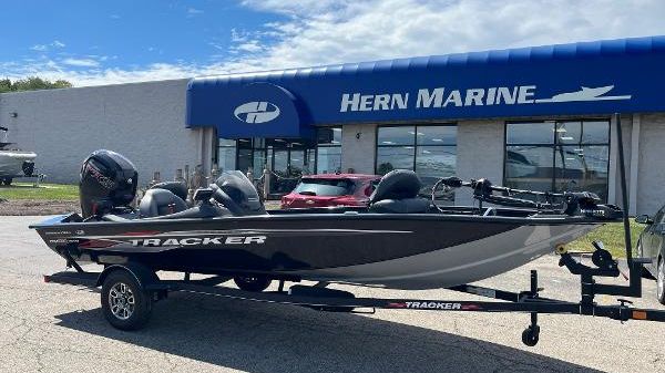 Tracker Pro Team 190 TX 