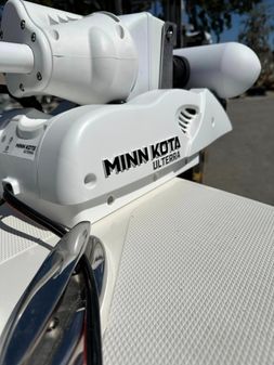 Ranger 2510 Bay image