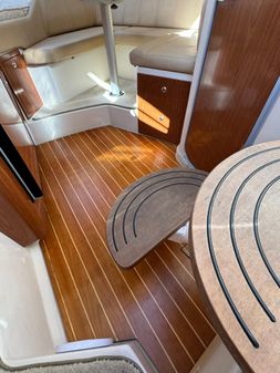 Regal 3060 Express Cruiser image