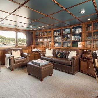 Feadship Displacement Motoryacht image