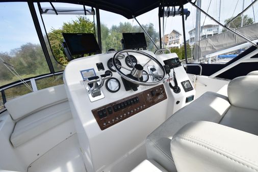 Silverton 352 aft cabin motor yacht image