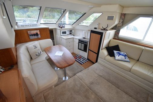 Silverton 352 aft cabin motor yacht image