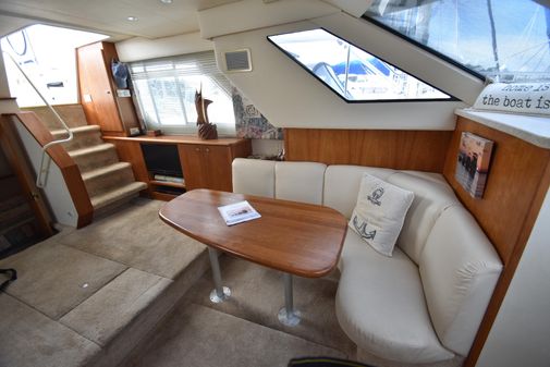 Silverton 352 aft cabin motor yacht image