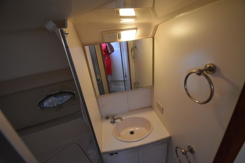 Silverton 352 aft cabin motor yacht image