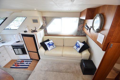 Silverton 352 aft cabin motor yacht image