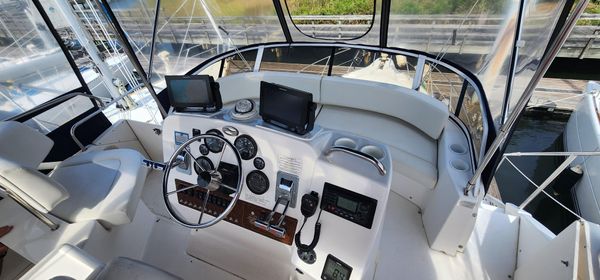 Silverton 352 aft cabin motor yacht image