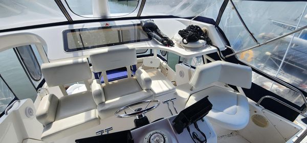 Silverton 352 aft cabin motor yacht image