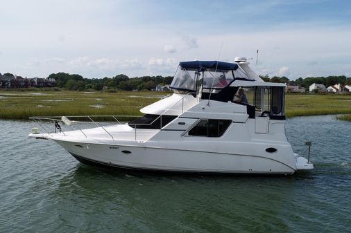 Silverton 352 aft cabin motor yacht image