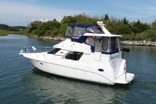 Silverton 352 aft cabin motor yacht image