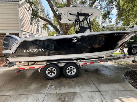 Blackfin 252 CC image