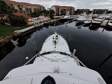 Hatteras 68 Convertible image