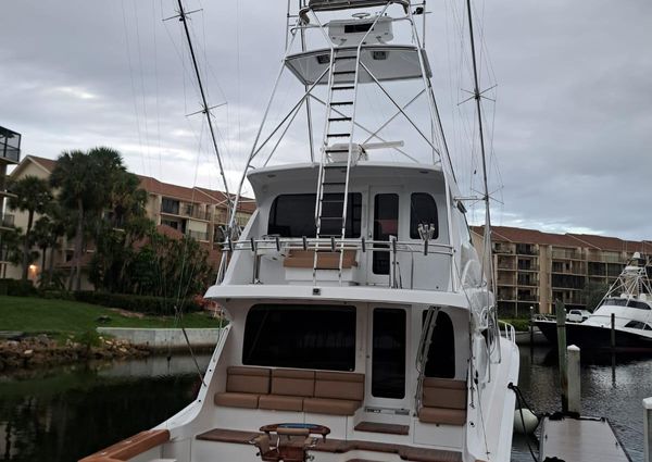 Hatteras 68 Convertible image