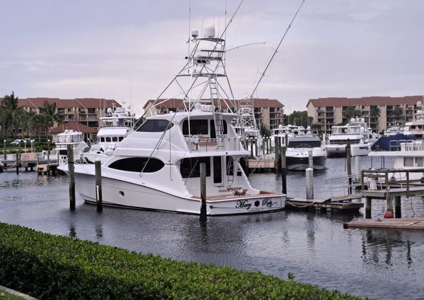 Hatteras 68 Convertible image