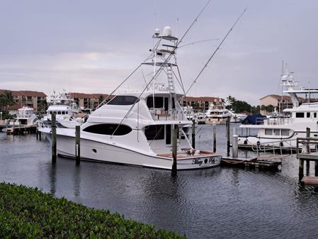 Hatteras 68 Convertible image