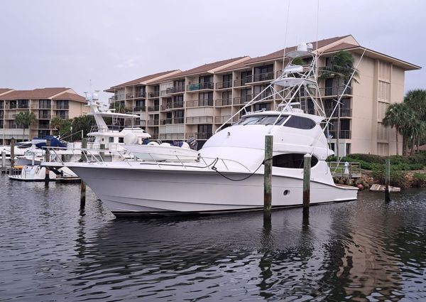 Hatteras 68 Convertible image